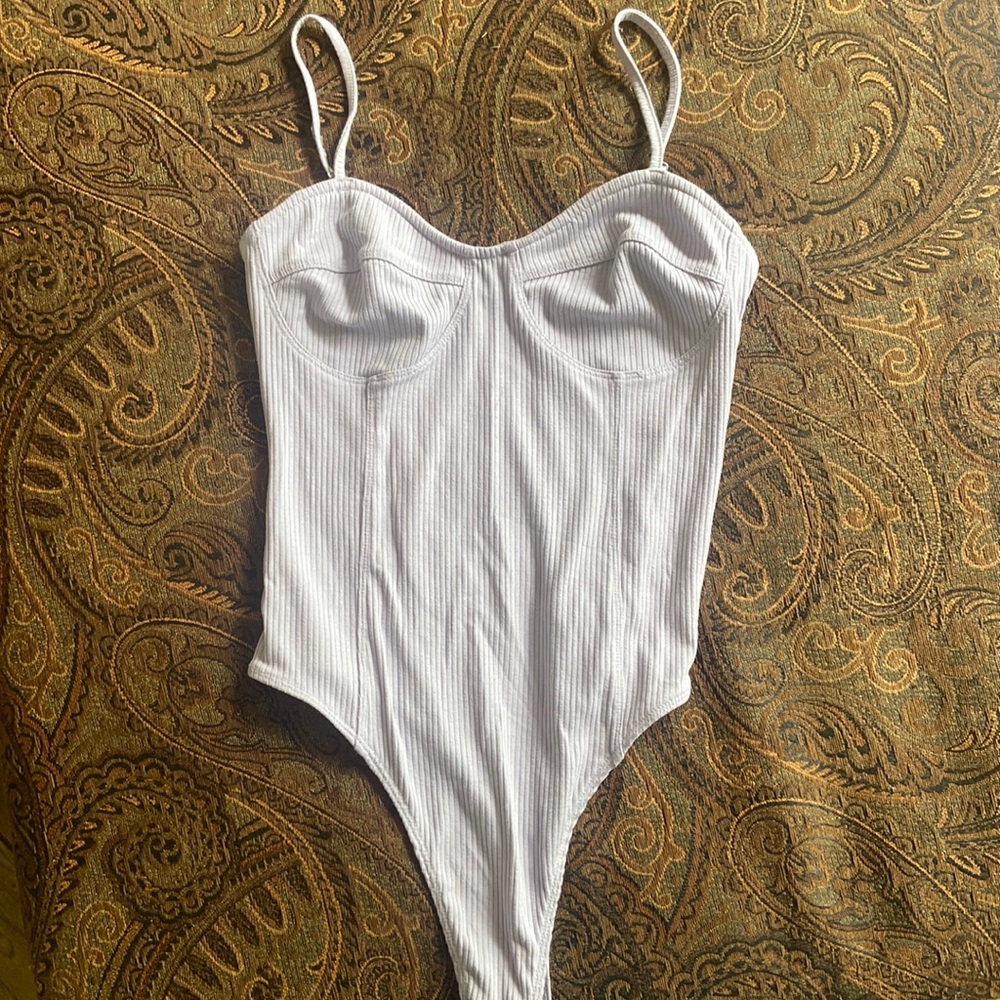 size small. Light purple.